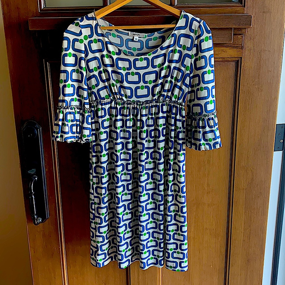 Cute three quarter sleeved mini dress by Sophie Max